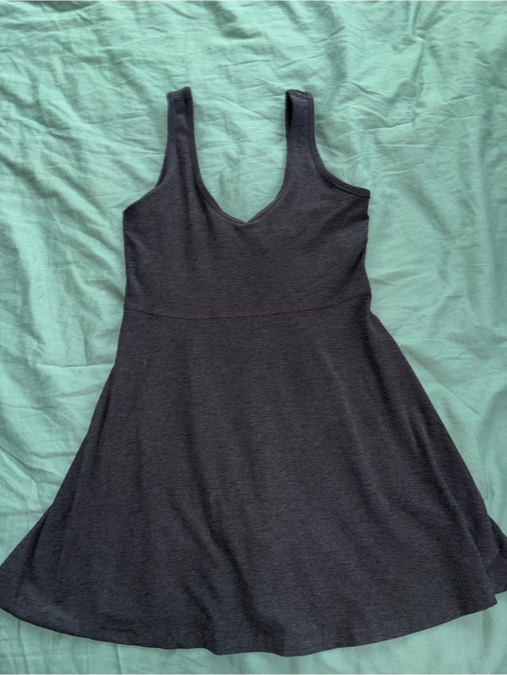 Beyond Yoga Black Scoop Neck Active Tank